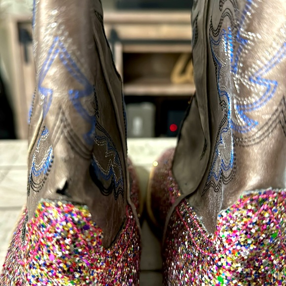 ♥️Multi Glittering Western Boots - Picture 6 of 11